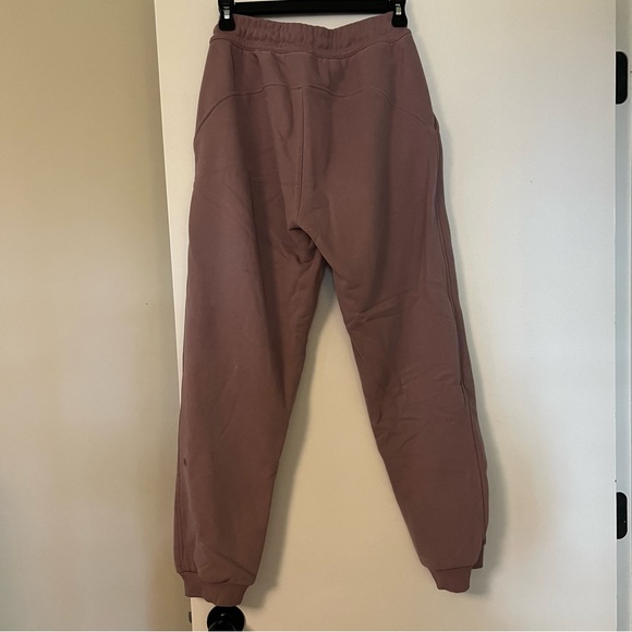 Lululemon Joggers - Picture 4 of 5
